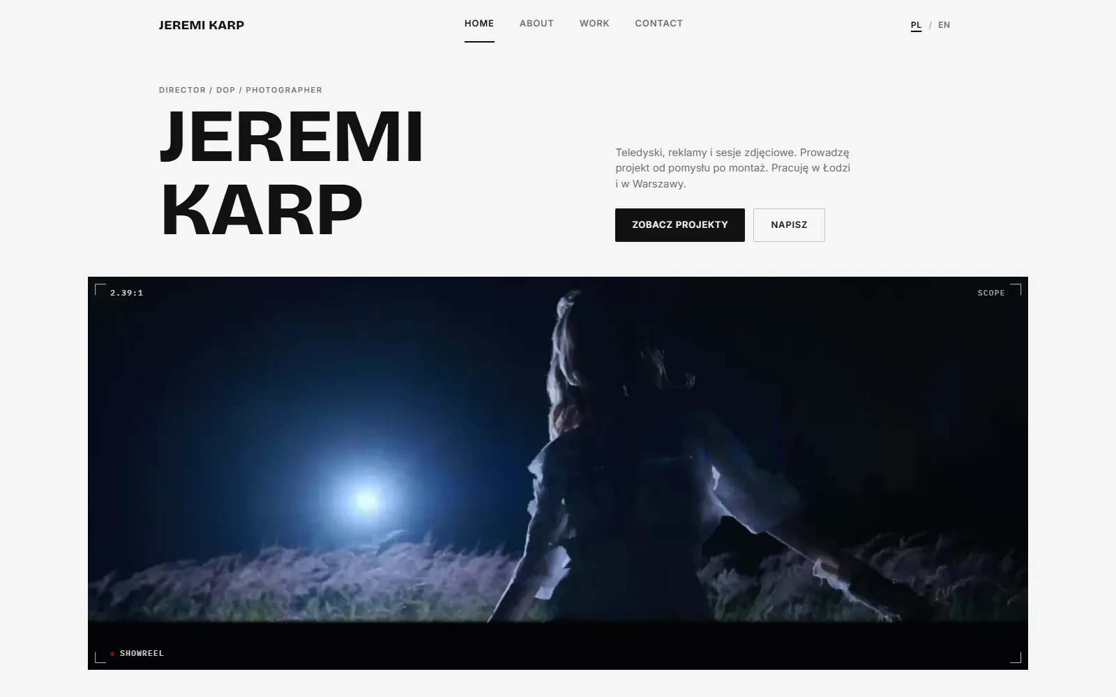 Strona główna portfolio Jeremiego Karpa, reżysera i operatora, z kadrem ze showreelu