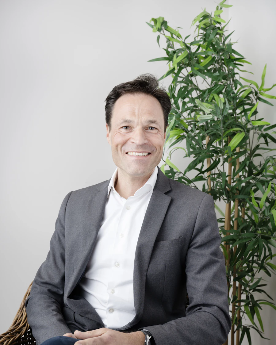 Piotr Jankowski, księgowy